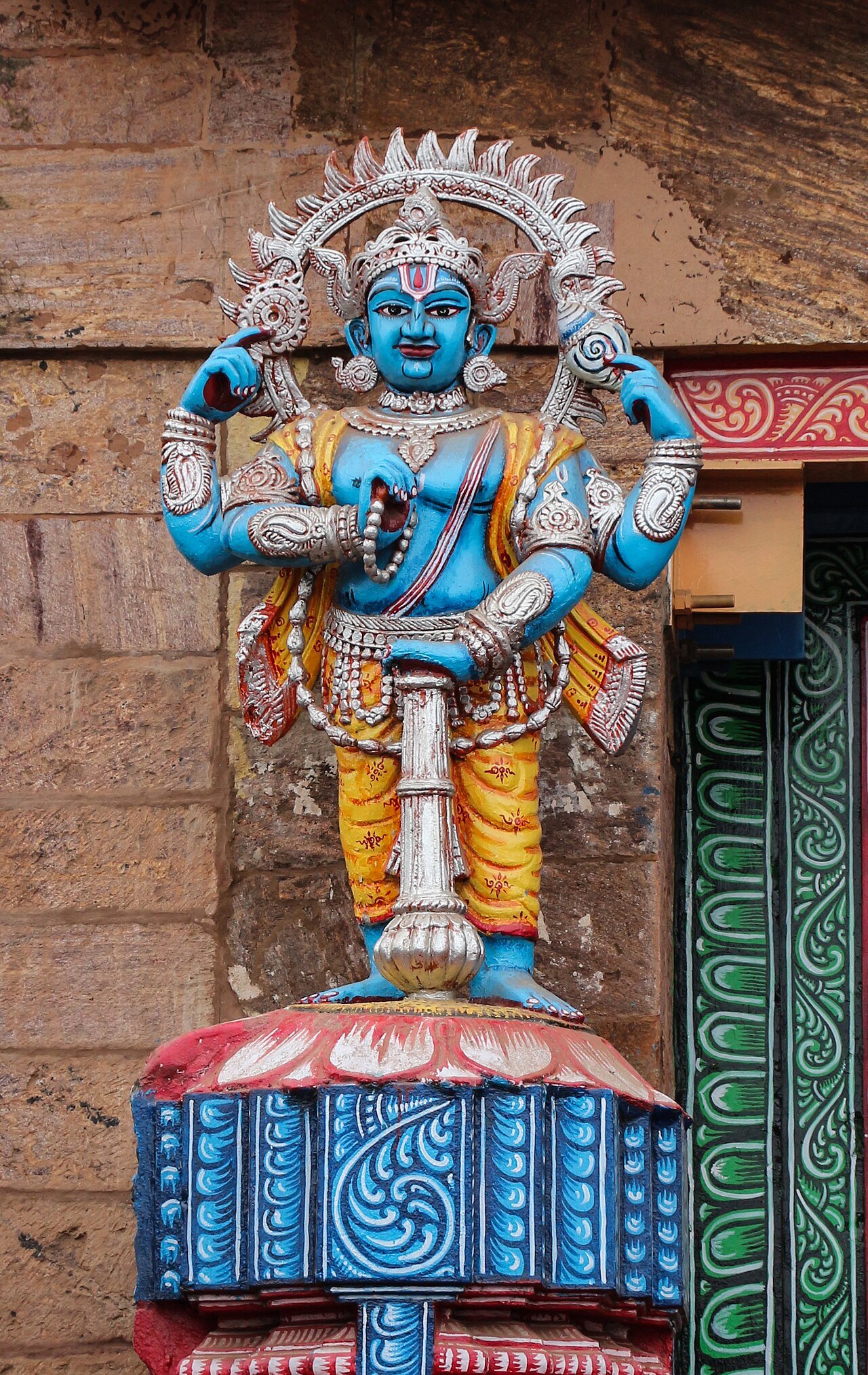 Shri Jagannath Temple Puri Complete Darshan Guide: Timings, Gates & Rituals