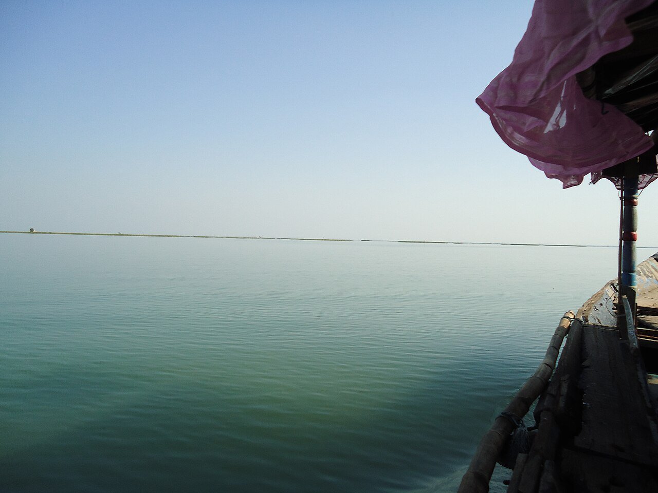 Chilika Lake Satapada Tour: Irrawaddy Dolphins & Sea Mouth Boating